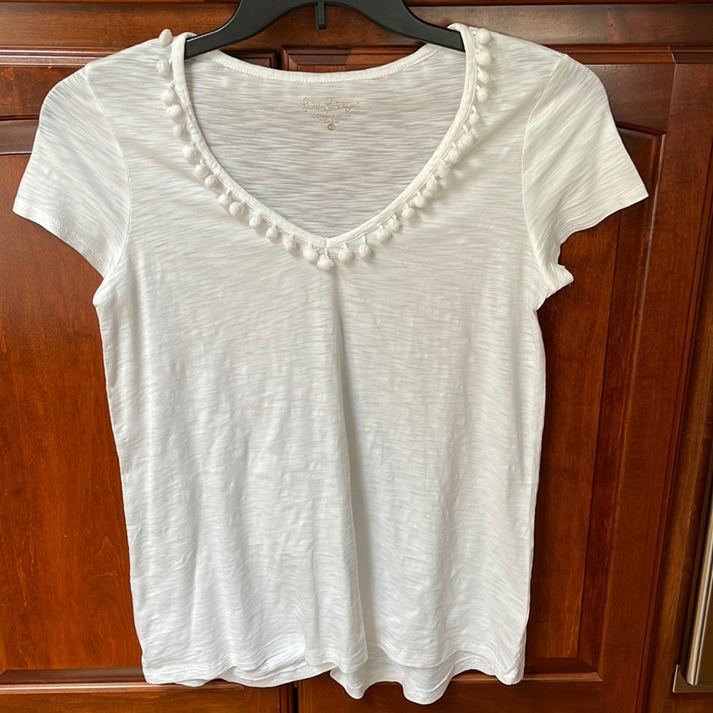 Lilly Pulitzer ETTA POM-POM White Basic Everyday Pima Cotton T-shirt Top.
